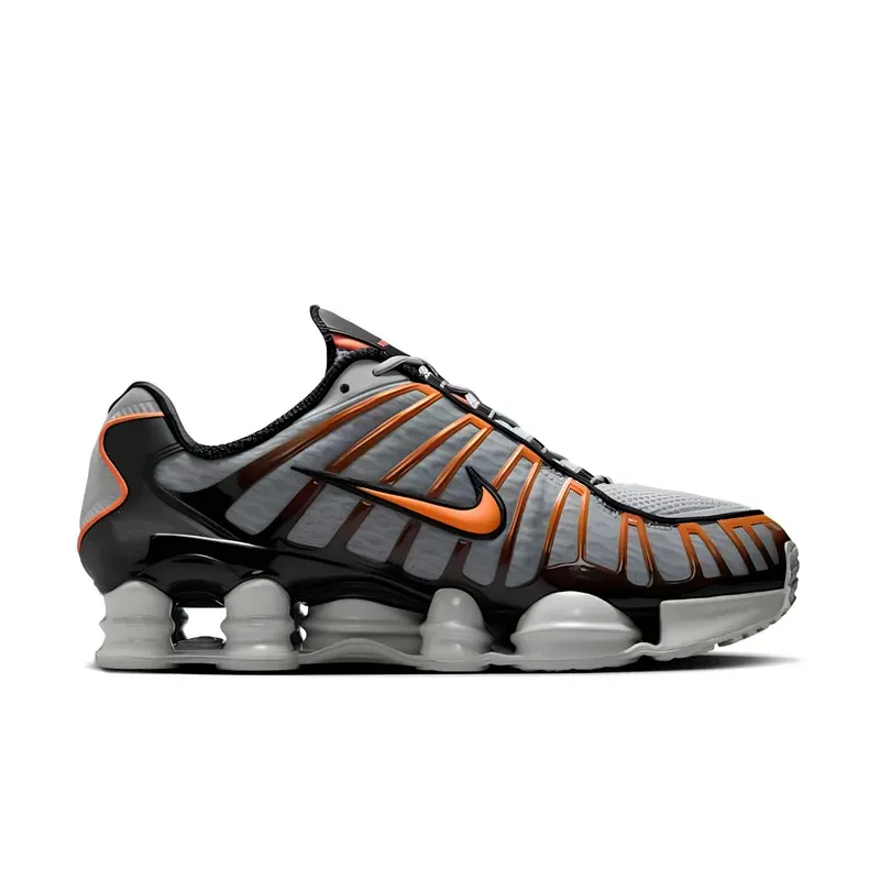 Nike Shox TL Light Smoke Grey u kombinaciji sive i crne boje, fotografija 2 od 6