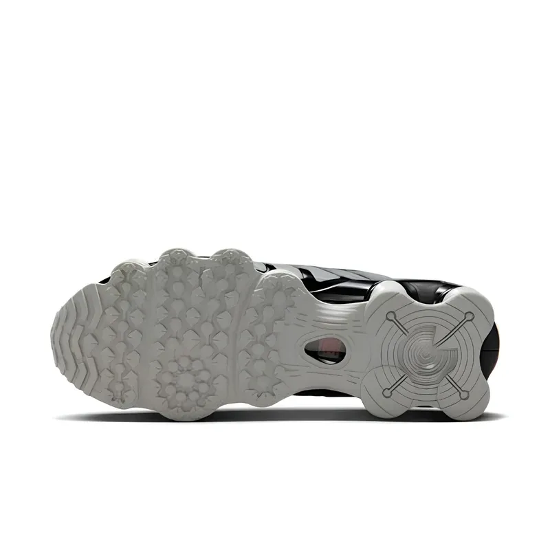 Nike Shox TL Light Smoke Grey u kombinaciji sive i crne boje, fotografija 6 od 6